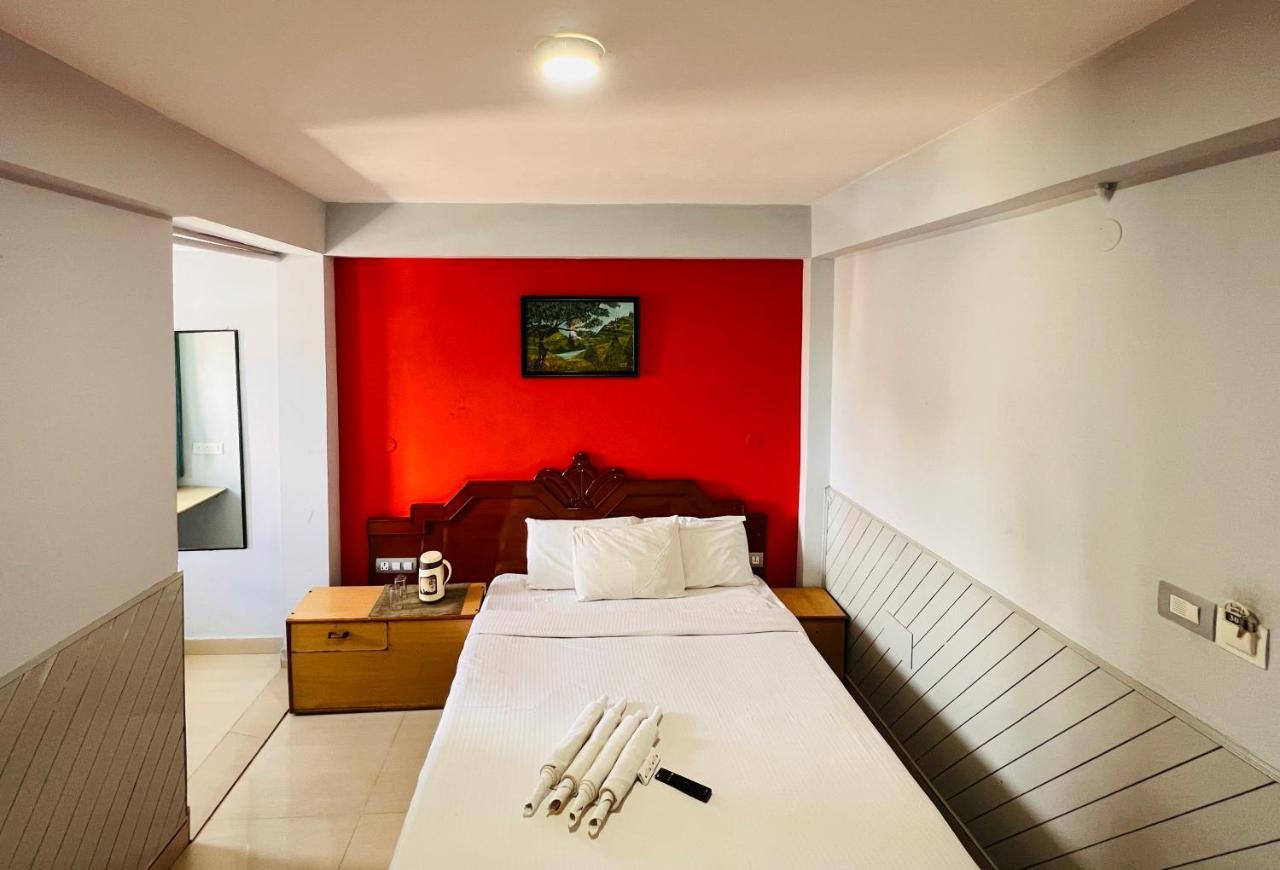 Jc Woodville Manor Kodaikanal Dış mekan fotoğraf